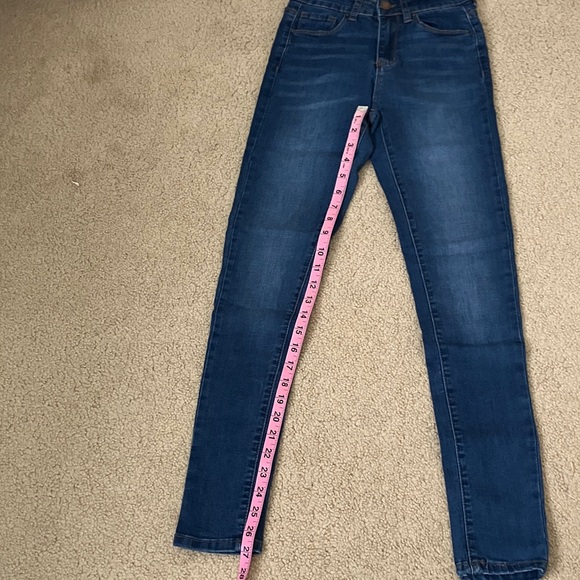 Wax Jean Basic Stretchy Fit Skinny Jeans, cotton denim, 00-1, 23-25, never worn - Picture 4 of 8